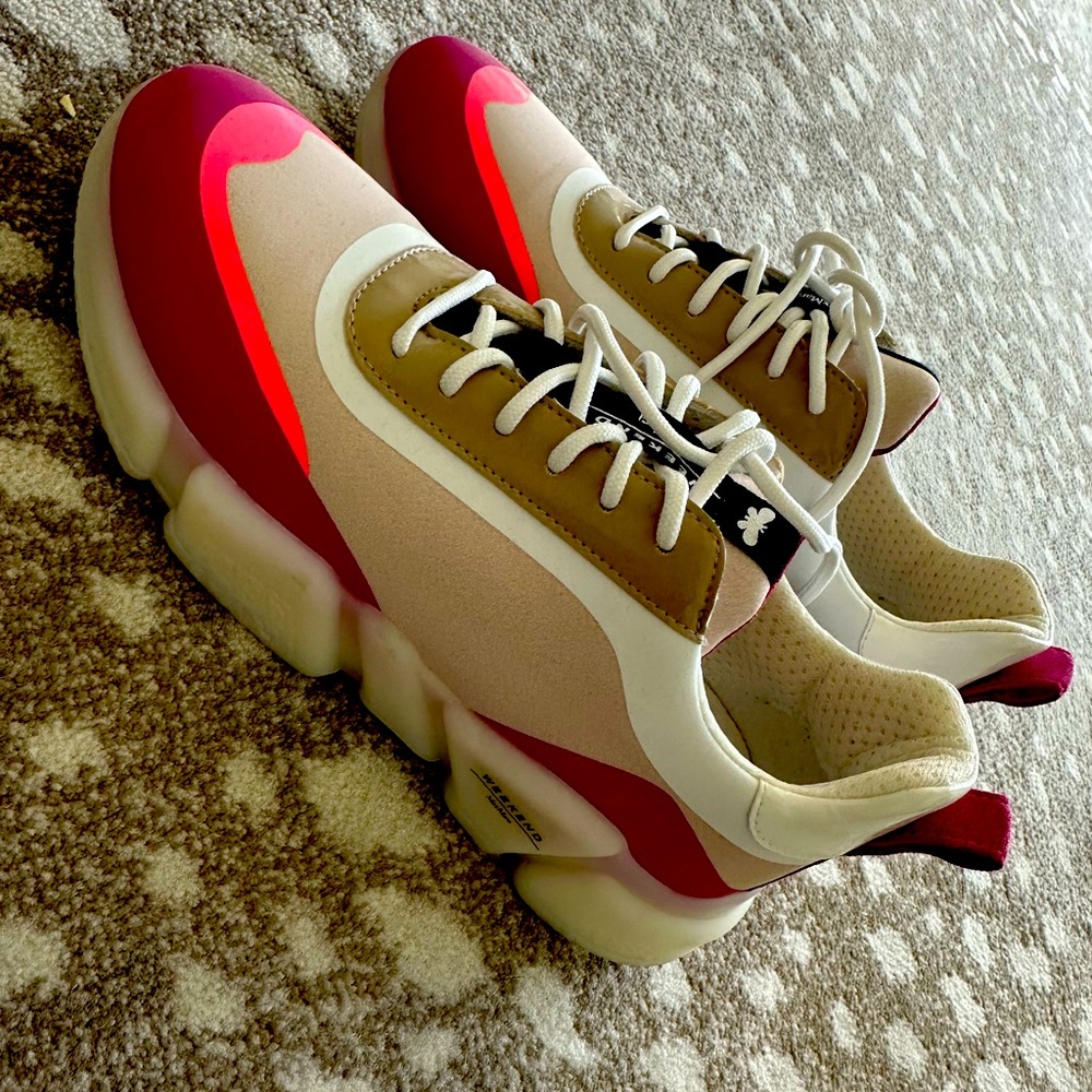 Weekend Max Mara sneakers